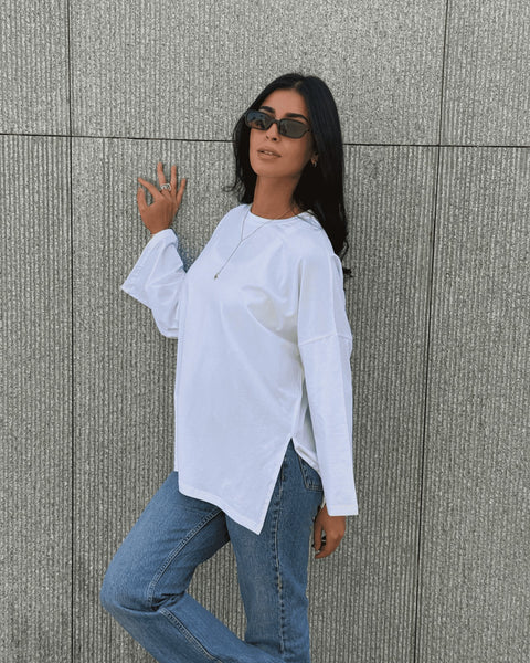 White women's oversized long sleeve T-shirt – Basic by NAS Trends