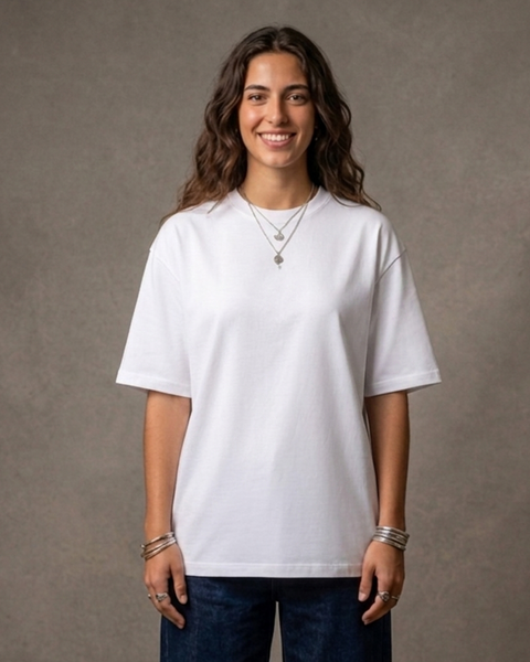 Off white unisex oversized T-shirt – Basic by NAS Trends